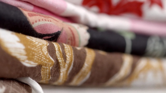 Video Reference: close up, hand, finger