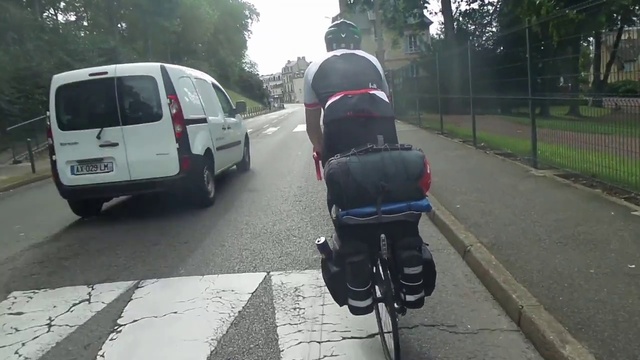 Video Reference: Land vehicle, Vehicle, Motor vehicle, Mode of transport, Product, Transport, Road, Car, Lane, Scooter