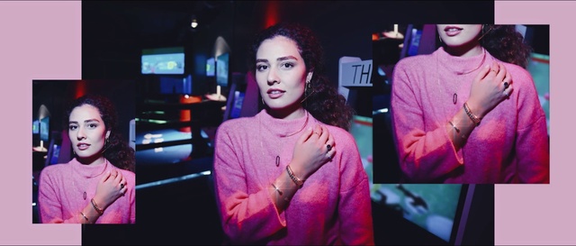 Video Reference: Pink, Magenta, Cheek, Performance, Fun, Cool, Event, Music artist, Photography