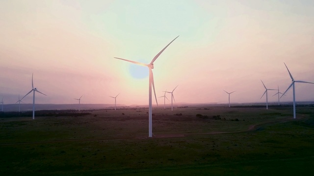 Video Reference: Wind turbine, Wind farm, Windmill, Sky, Wind, Atmospheric phenomenon, Field, Morning, Atmosphere, Rural area