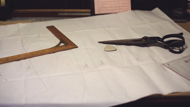 Video Reference: Wood, Floor, Scissors, Hardwood, Tool, Flooring