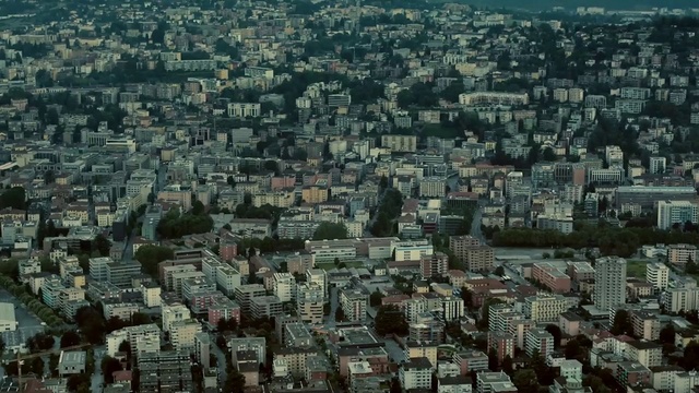 Video Reference: Metropolitan area, Urban area, Residential area, Cityscape, Metropolis, Suburb, City, Aerial photography, Birds-eye view, Human settlement