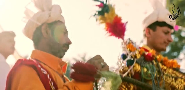 Video Reference: Tradition, Floral design, Floristry, Flower Arranging, Carnival, Festival, Event, Flower, Plant, Lei