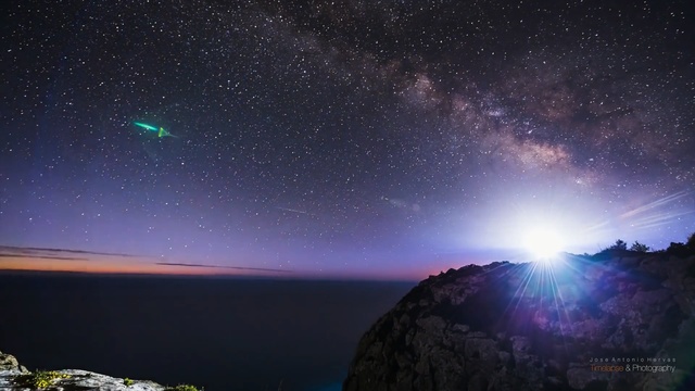 Video Reference: nature, sky, atmosphere, night, astronomical object, outer space, landscape, computer wallpaper, space, astronomy
