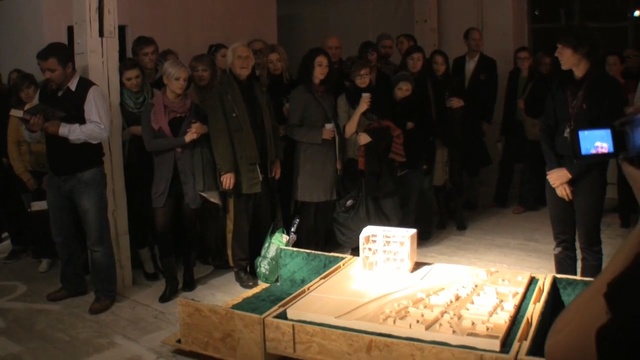 Video Reference: Event, Adaptation, Tourist attraction, Performance, Crowd, Person