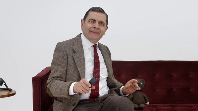 Video Reference: Sitting, Suit, Businessperson, White-collar worker, Photography, Gesture, Orator, Public speaking, Spokesperson, Business