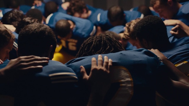 Video Reference: People, Audience, Crowd, Youth, Event, Interaction, Human, Sky, Student, Convention