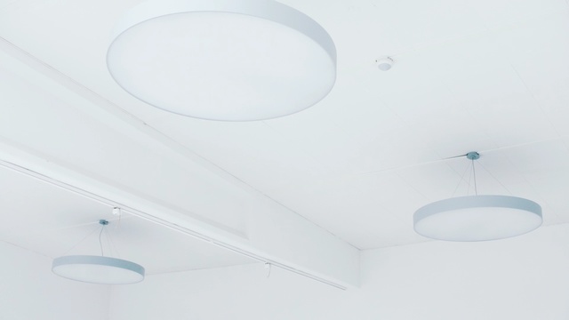 Video Reference: Ceiling, Line, Ceiling fixture, Material property, Room, Architecture, Plaster, Circle, Lighting accessory, Interior design