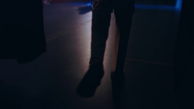 Video Reference: Blue, Black, Light, Leg, Human leg, Footwear, Darkness, Electric blue, Sky, Joint