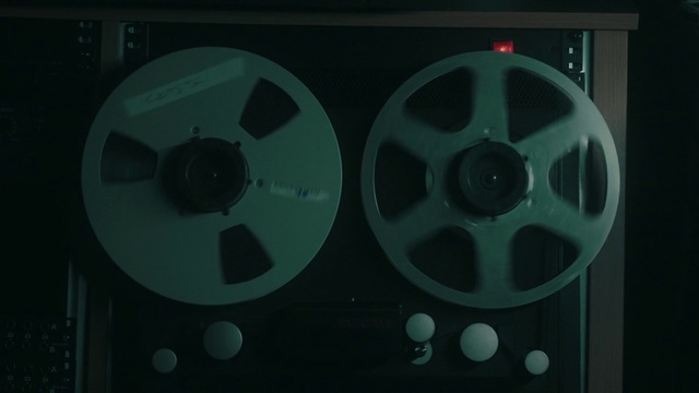 Video Reference: Circle, Electronics, Technology, Reel, Auto part, Electronic device