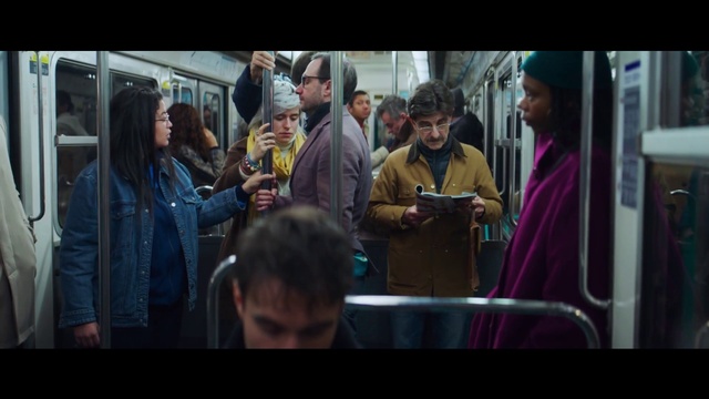 Video Reference: People, Passenger, Transport, Mode of transport, Public transport, Human, Conversation, Crowd, Fun, Movie