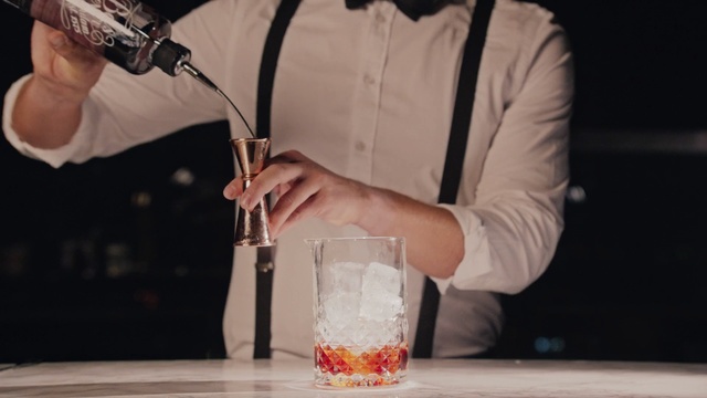 Video Reference: drink, liqueur, alcoholic beverage, distilled beverage, alcohol, cocktail, glass, barware