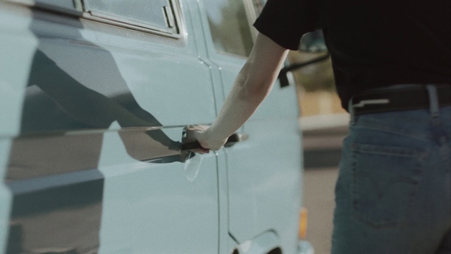Video Reference: Vehicle door