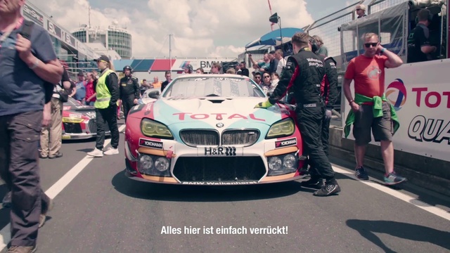 Video Reference: Land vehicle, Vehicle, Car, Personal luxury car, Performance car, Luxury vehicle, Sports car, Motor vehicle, Sports car racing, Bmw
