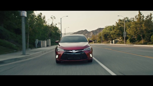 Video Reference: Land vehicle, Vehicle, Car, Mid-size car, Automotive design, Hatchback, Compact car, Family car, Full-size car, Driving
