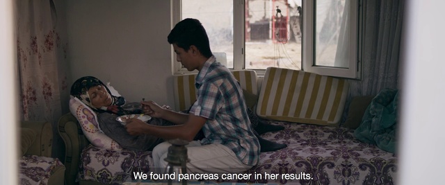 Video Reference: Human, Room, Sitting, Black hair, Screenshot