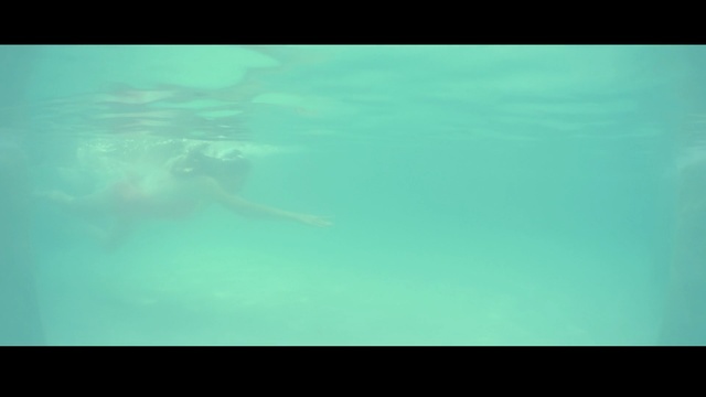Video Reference: underwater, aqua, water, turquoise, azure, atmosphere, marine biology, fish, organism, sea