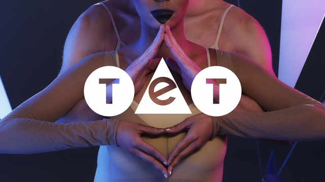 Video Reference: purple, joint, shoulder, muscle, hand, chest, arm, human body, girl, neck, Person