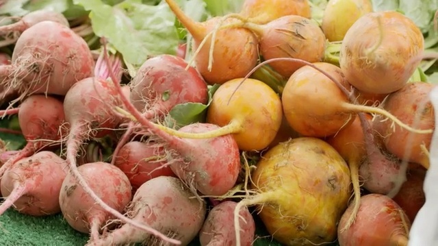 Video Reference: Natural foods, Local food, Turnip, Vegetable, Root vegetable, Beet, Food, Tuber, Radish, Beetroot