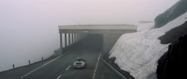 Video Reference: Fog, Atmospheric phenomenon, Road, Freeway, Fixed link, Highway, Mist, Haze, Lane, Mode of transport