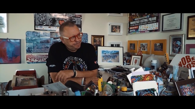 Video Reference: Artist, Room, T-shirt, Collection, Sitting, Comics, Fiction, Art, Person