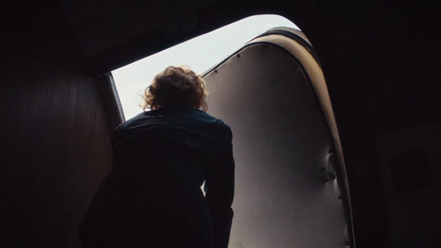 Video Reference: Architecture, Arch, Photography, Darkness, Window, Tints and shades, Automotive window part