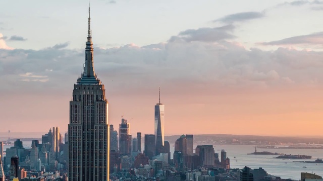 Video Reference: Metropolitan area, City, Cityscape, Skyscraper, Urban area, Skyline, Sky, Metropolis, Landmark, Daytime