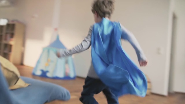 Video Reference: Blue, Fun, Joint, Shoulder, Dance, Choreography, Play, Child, Electric blue, Performance