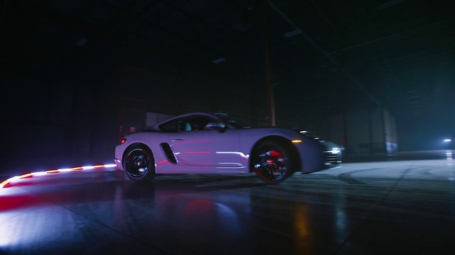 Video Reference: Vehicle, Car, Automotive design, Performance car, Sports car, Supercar, Night, Wheel, Automotive lighting, Rim