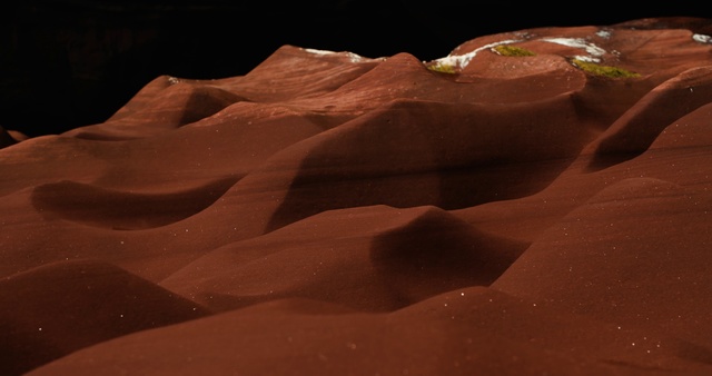 Video Reference: Desert, Sand, Natural environment, Nature, Dune, Aeolian landform, Erg, Geology, Landscape, Brown