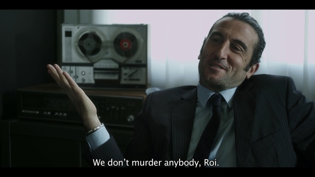 Video Reference: Gentleman, White-collar worker, Suit, Businessperson, Photography, Multimedia, Photo caption, Screenshot, Audio equipment, Spokesperson