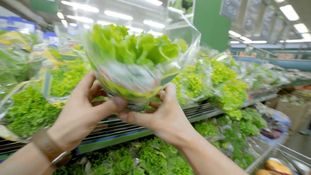 Video Reference: leaf vegetable, vegetable, local food, produce, plant, lettuce, herb, greenhouse, cruciferous vegetables, romaine lettuce