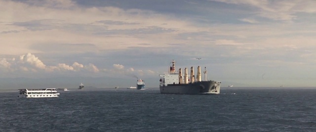 Video Reference: Vehicle, Boat, Ship, Watercraft, Navy, Ferry, Destroyer, Sea, Cargo ship, Channel