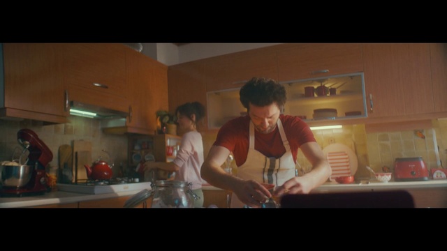 Video Reference: Fun, Snapshot, Music, Arm, Human body, Room, Mouth, Screenshot, Photography, Musician