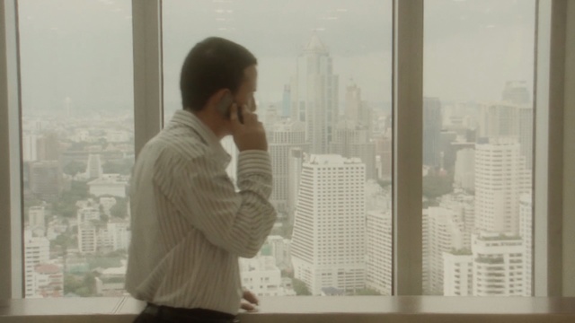 Video Reference: Atmospheric phenomenon, Haze