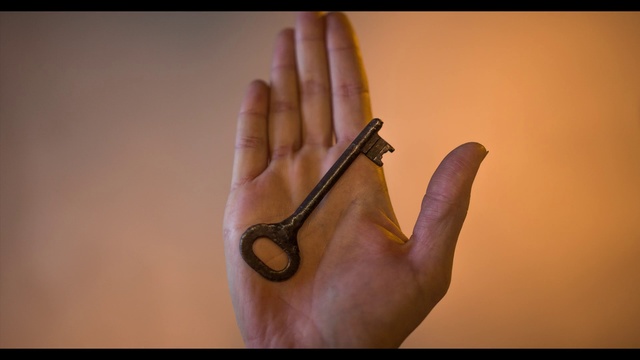 Video Reference: Finger, Hand, Nail, Thumb, Scissors, Gesture