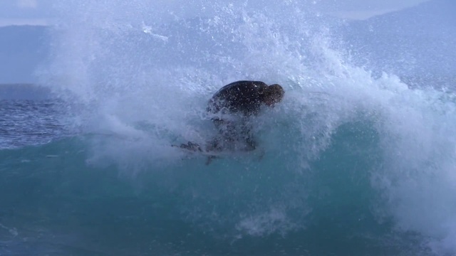 Video Reference: Wave, Wind wave, Ocean, Surfing, Sea, Surface water sports, Boardsport, Tide, Recreation, Bodyboarding