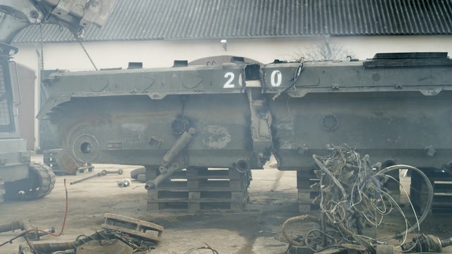 Video Reference: Vehicle, Military vehicle, Auto part