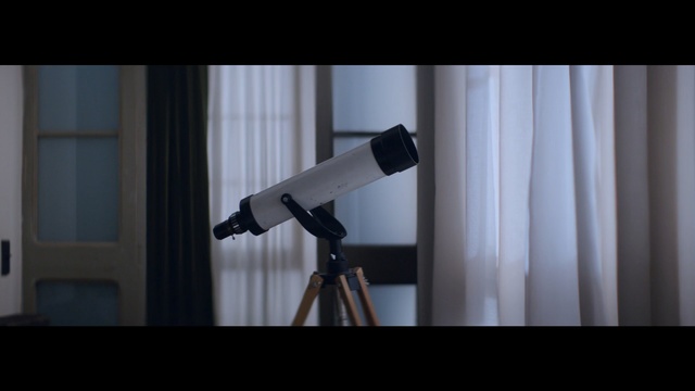 Video Reference: Optical instrument, Telescope, Camera accessory, Tripod, Photography, Cameras & optics, Microphone stand, Monocular