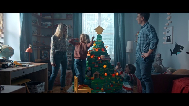 Video Reference: Photograph, People, Social group, Standing, Fun, Snapshot, Tree, Christmas, Christmas tree, Conversation