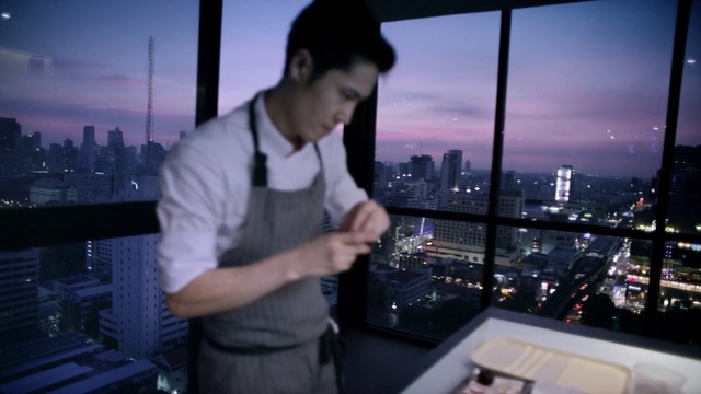 Video Reference: Human settlement, City, Urban area, Cityscape, Metropolis, White-collar worker, Photography, Skyline, Skyscraper, Building