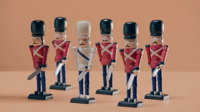 Video Reference: figurine, toy, joint