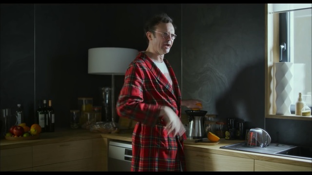 Video Reference: Plaid, Tartan, Pattern, Snapshot, Design, Room, Textile, Photography, Sitting, Screenshot