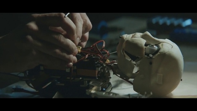 Video Reference: Organism, Human, Screenshot, Technology, Photography, Robot, Fictional character, Space, Cg artwork, Action figure