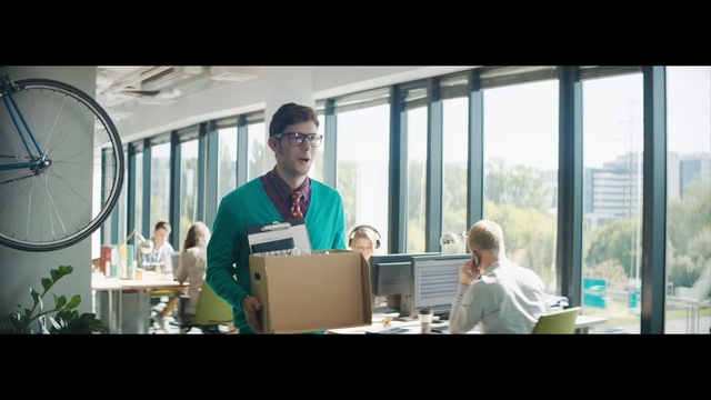 Video Reference: Job, White-collar worker, Office, Real estate, Conversation, Employment, Collaboration, Business, Businessperson, Person