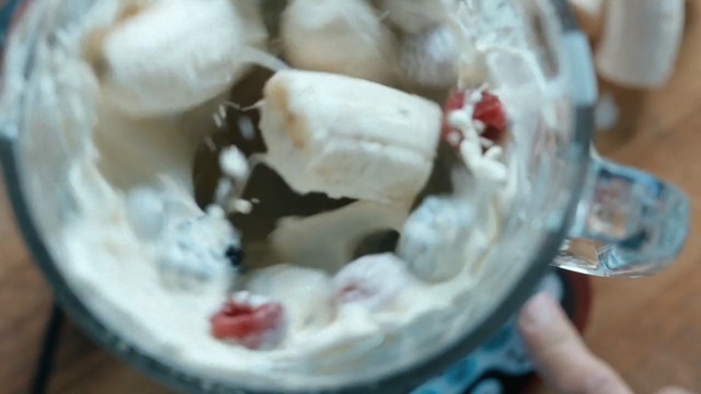Video Reference: ice cream, dessert, food, frozen dessert, dairy product, cream, whipped cream, sundae, frozen yogurt, yogurt