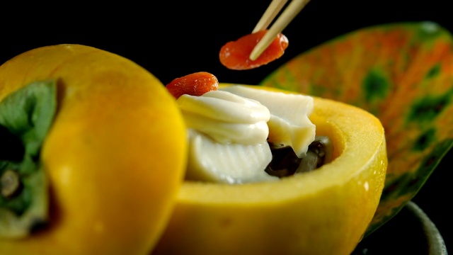 Video Reference: Food, Fruit salad, Natural foods, Yellow, Banana, Fruit, Banana family, Plant, Cuisine, Dish