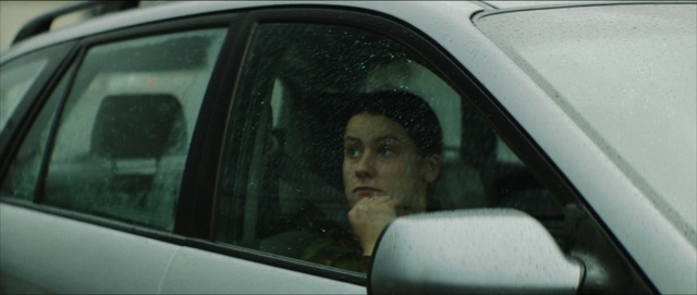 Video Reference: Vehicle door, Automotive exterior, Motor vehicle, Rear-view mirror, Vehicle, Automotive mirror, Car, Mode of transport, Driving, Auto part, Person