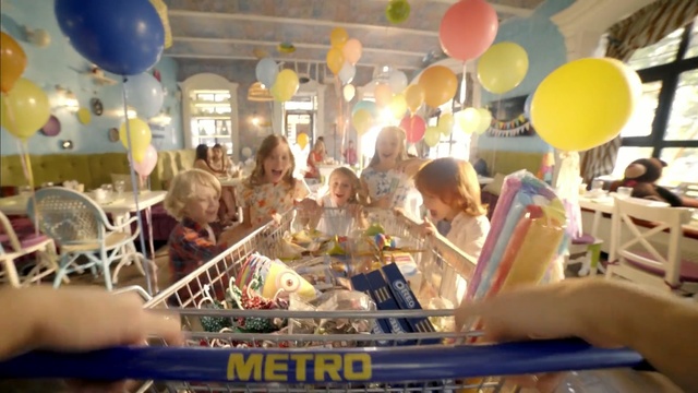 Video Reference: function hall, party, fun, food, balloon, event, party supply, recreation, Person