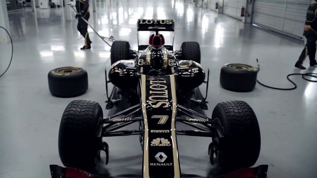 Video Reference: Land vehicle, Vehicle, Open-wheel car, Formula one car, Formula libre, Race car, Formula one tyres, Tire, Automotive tire, Car, Person